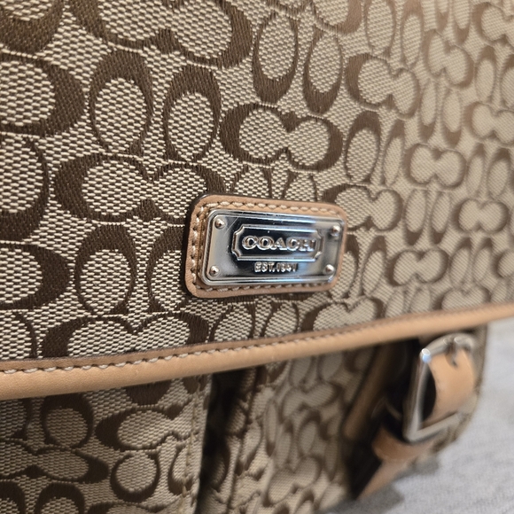 Coach Signature C Jacquard Messenger Satchel Bag F70283 - Picture 4 of 16